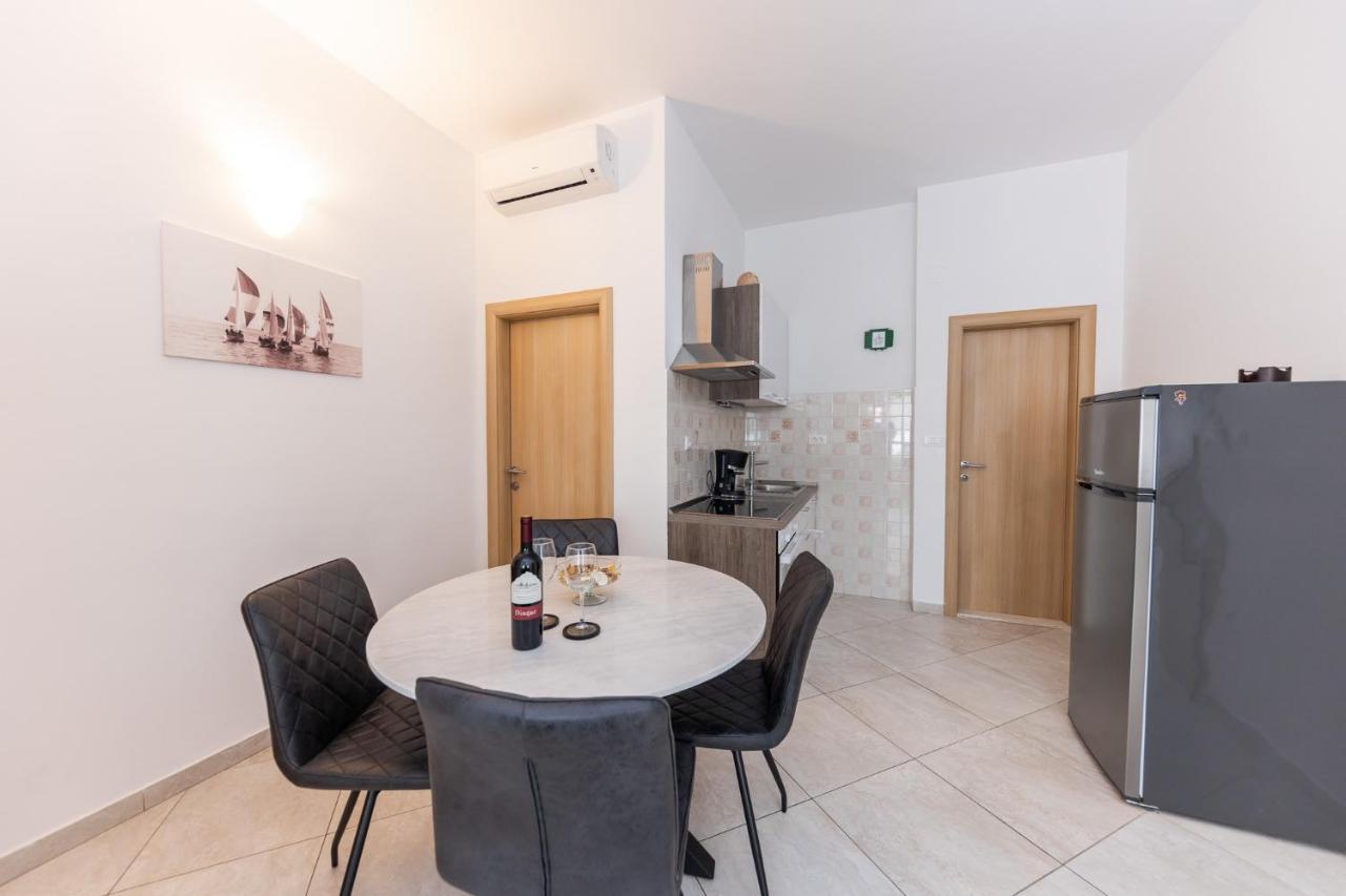Apartment Sergio Split Eksteriør bilde